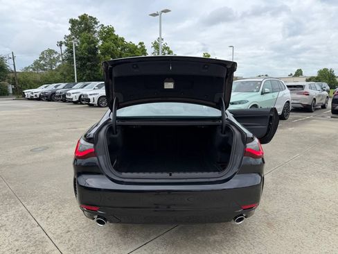 Used 2021 BMW 430i Coupe w/ Convenience Package RWD image 26