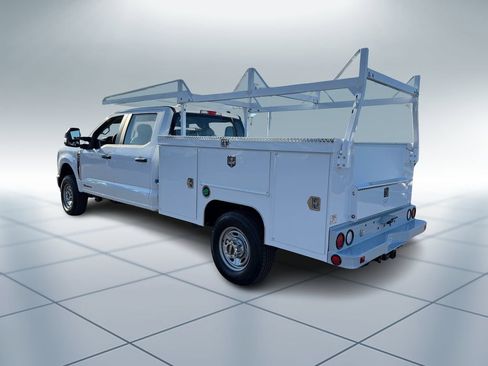 New 2026 Ford F350 XL w/ XL Chrome Package image 5