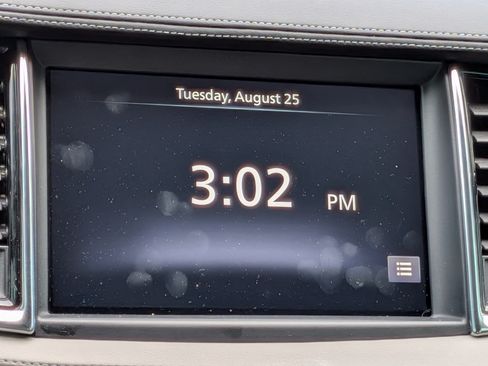 Used 2023 INFINITI QX50 Luxe AWD/4WD image 19