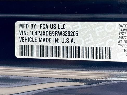 Used 2024 Jeep Wrangler Unlimited Sport AWD/4WD image 32