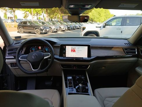 New 2026 Volkswagen Atlas SE AWD/4WD image 12
