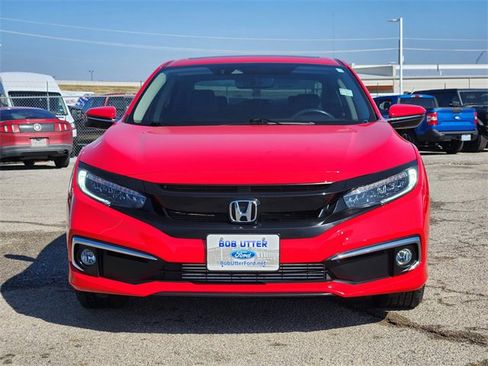 Used 2019 Honda Civic Touring image 2