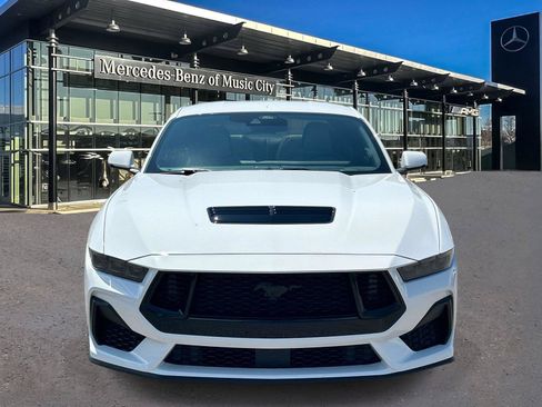 Used 2025 Ford Mustang GT Premium RWD image 8