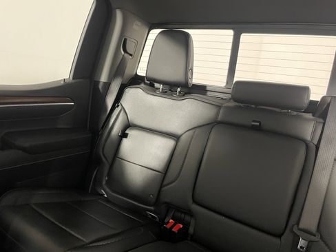 Used 2025 GMC Sierra 1500 Denali image 13