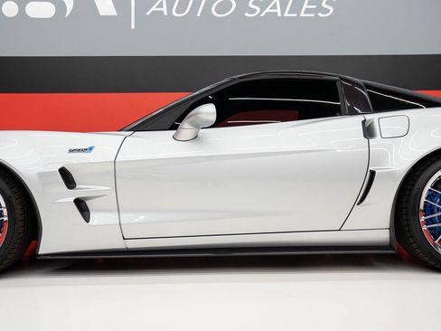 Used 2013 Chevrolet Corvette ZR1 w/ Battery Protection Package RWD image 23