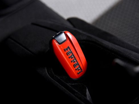 Used 2020 Ferrari 488 Pista Coupe image 39