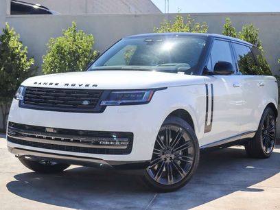 New 2026 Land Rover Range Rover SE