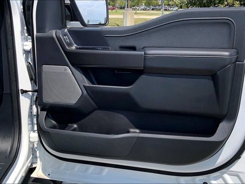 Used 2025 Ford F150 Lariat w/ Bed Utility Package AWD/4WD image 21