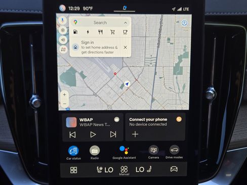 Certified 2025 Volvo XC90 T8 Plus w/ Protection Package Premier image 25