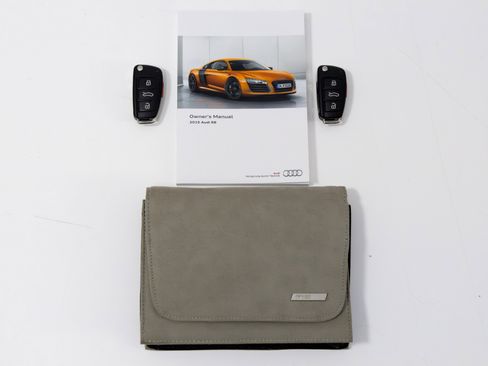 Used 2015 Audi R8 Competition image 71