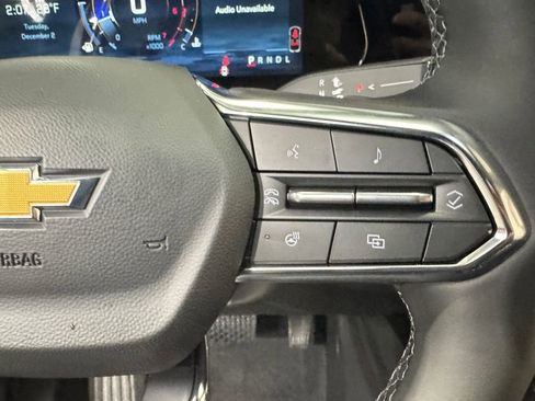 New 2026 Chevrolet Equinox LT w/ Convenience Package II AWD/4WD image 15