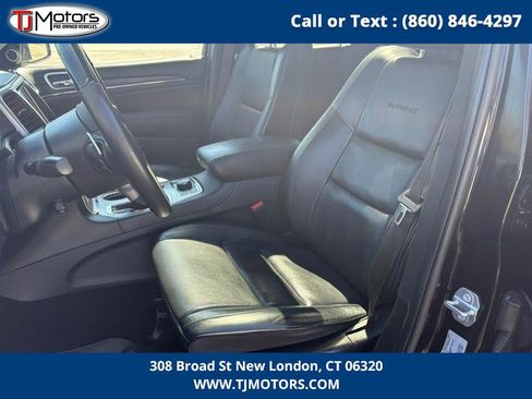 Used 2017 Jeep Grand Cherokee Summit AWD/4WD image 12