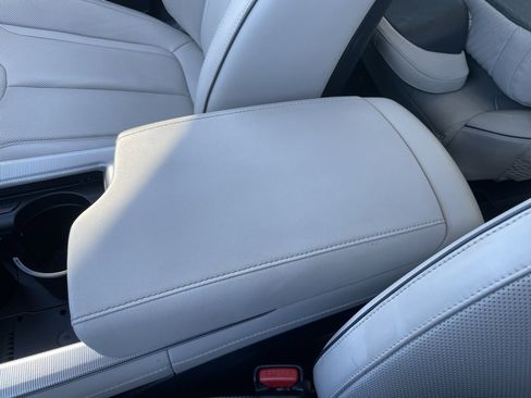 Used 2024 Hyundai Palisade Calligraphy image 54