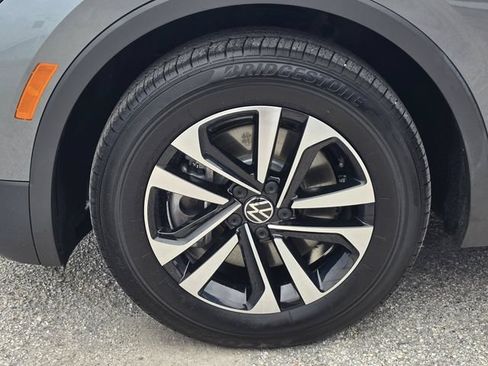 Used 2024 Volkswagen Tiguan S FWD image 7