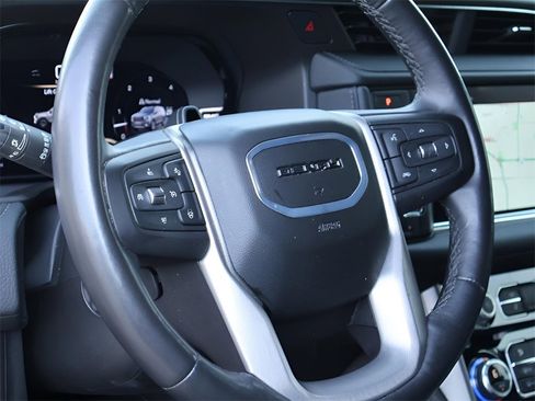 Used 2024 GMC Yukon Denali w/ Denali Reserve Package image 22
