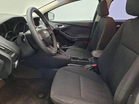 Used 2018 Ford Focus SE image 17