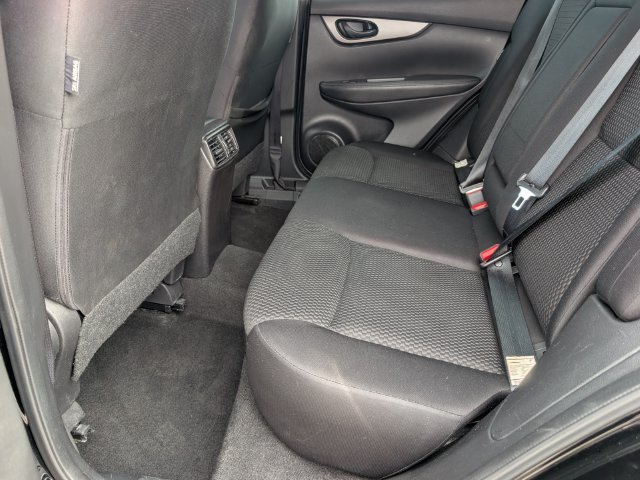 Used 2021 Nissan Rogue Sport S FWD image 10