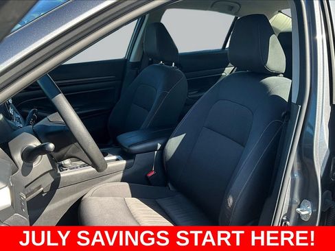 Used 2024 Nissan Altima 2.5 S FWD image 27
