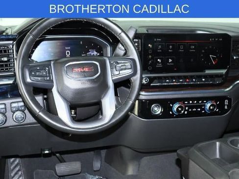 Used 2024 GMC Sierra 1500 SLT AWD/4WD image 19