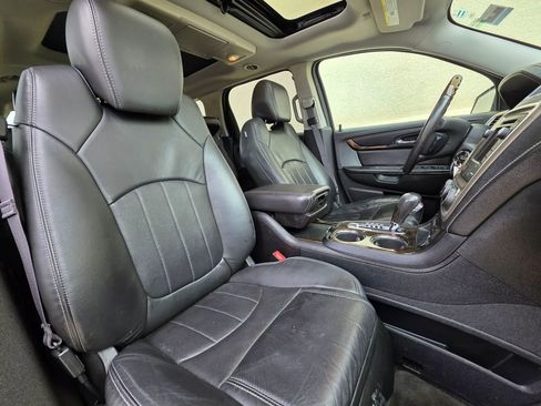 Used 2015 GMC Acadia Denali image 17