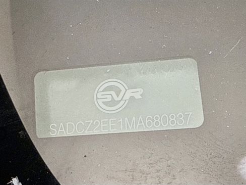 Used 2021 Jaguar F-PACE SVR AWD/4WD image 40