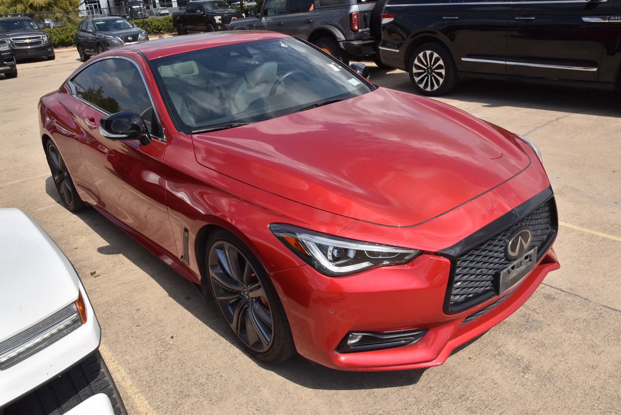 Used 2021 INFINITI Q60 Red Sport 400 w/ Proactive Package RWD image 4