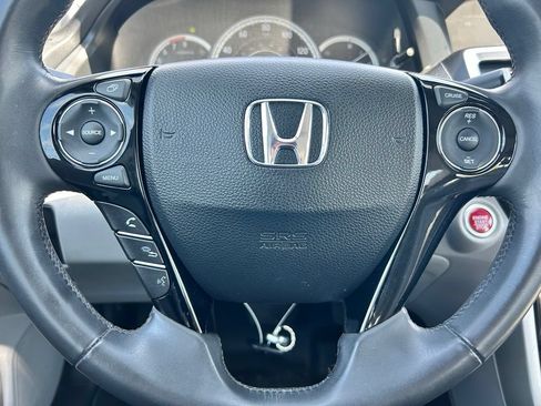 Used 2017 Honda Accord EX-L image 15
