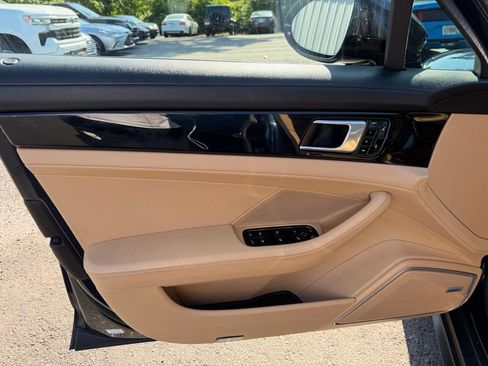 Used 2018 Porsche Panamera w/ Premium Package Plus RWD image 12