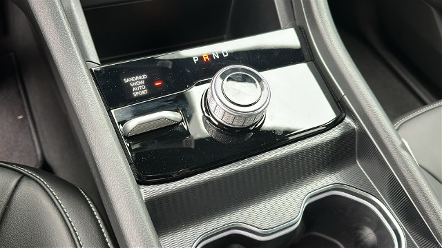 New 2026 Jeep Grand Cherokee Limited AWD/4WD image 18