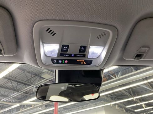 Used 2023 Chevrolet Malibu LT image 34