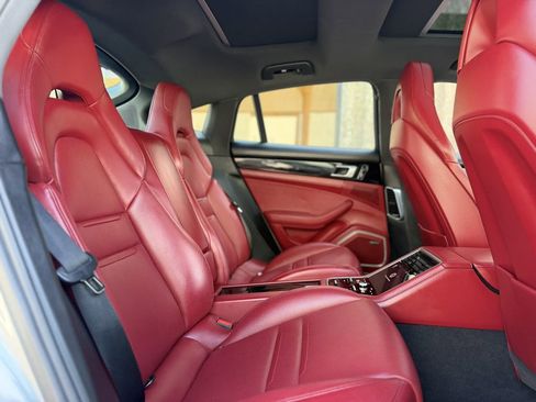 Used 2018 Porsche Panamera 4S AWD/4WD image 23