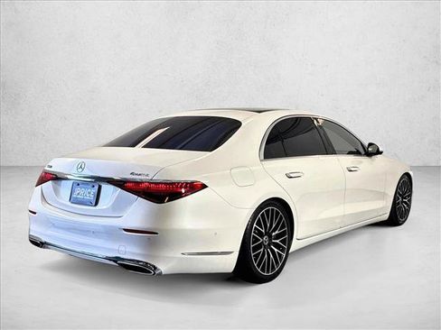 Used 2023 Mercedes-Benz S 580 4MATIC Sedan image 5