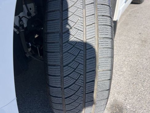 Used 2023 GMC Acadia Denali w/ Denali Ultimate Package image 31