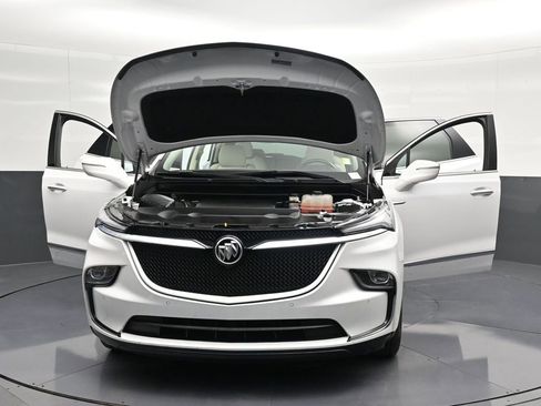 Used 2024 Buick Enclave Essence w/ Sport Touring Edition FWD image 41