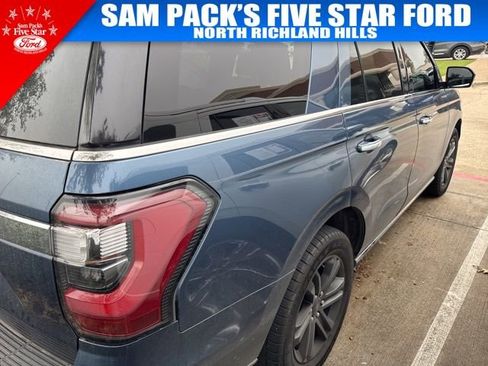 Used 2019 Ford Expedition Limited w/ Equipment Group 301A image 3