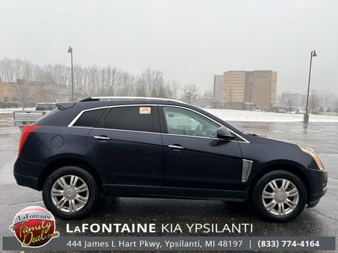 Used 2016 Cadillac SRX Luxury w/ Driver Awareness Package image 6