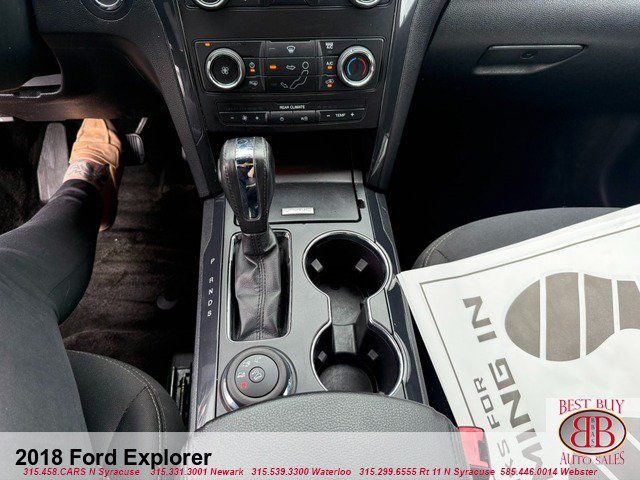 Used 2018 Ford Explorer XLT AWD/4WD image 21