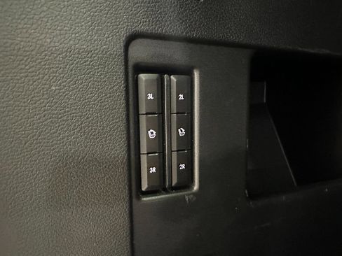 Used 2021 Lincoln Navigator Reserve w/ Luxury Package image 9