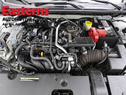 Used 2023 Nissan Sentra SV FWD image 7