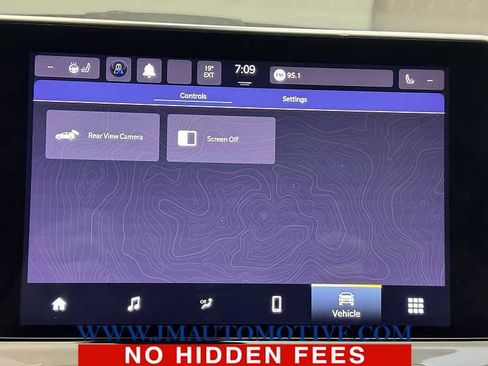 Used 2023 Jeep Compass Limited image 27