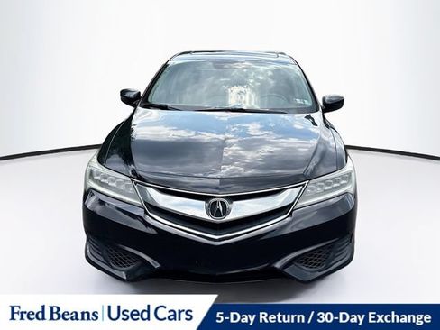 Used 2017 Acura ILX FWD image 2