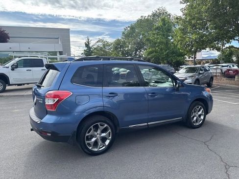 Used 2016 Subaru Forester 2.5i Touring w/ Eyesight & Navigation System AWD/4WD image 10