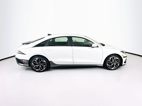 Used 2024 Hyundai Ioniq 6 SEL RWD image 10