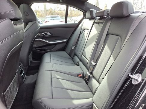 Used 2021 BMW 330i xDrive Sedan w/ Premium Package image 8