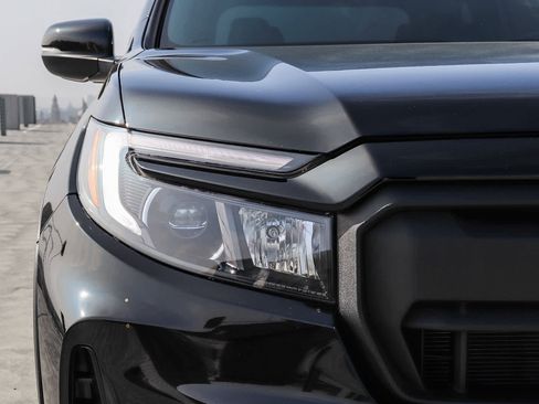 Used 2024 Honda Passport TrailSport image 6