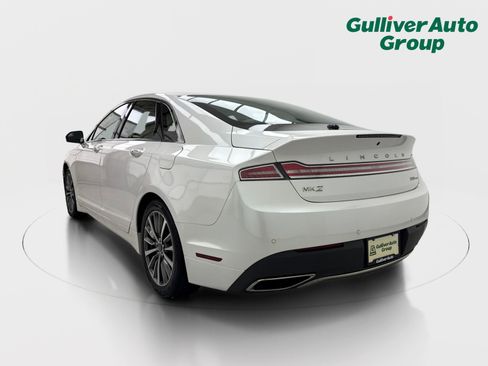 Used 2017 Lincoln MKZ Premiere AWD/4WD image 5