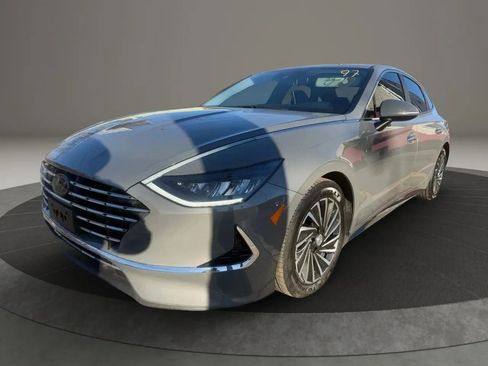 Used 2021 Hyundai Sonata SEL image 1