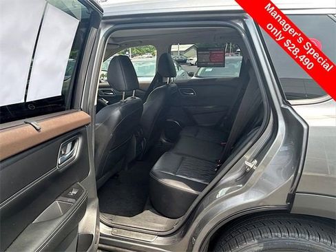 Certified 2023 Nissan Rogue Platinum image 23