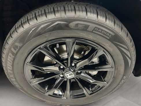 Used 2024 Honda CR-V Sport image 14