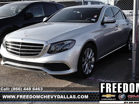 Used 2017 Mercedes-Benz E 300 image 4